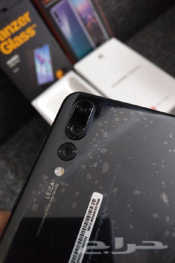 هواوي P20 PRO اسود استخدام 15 يوم باكسسواراته