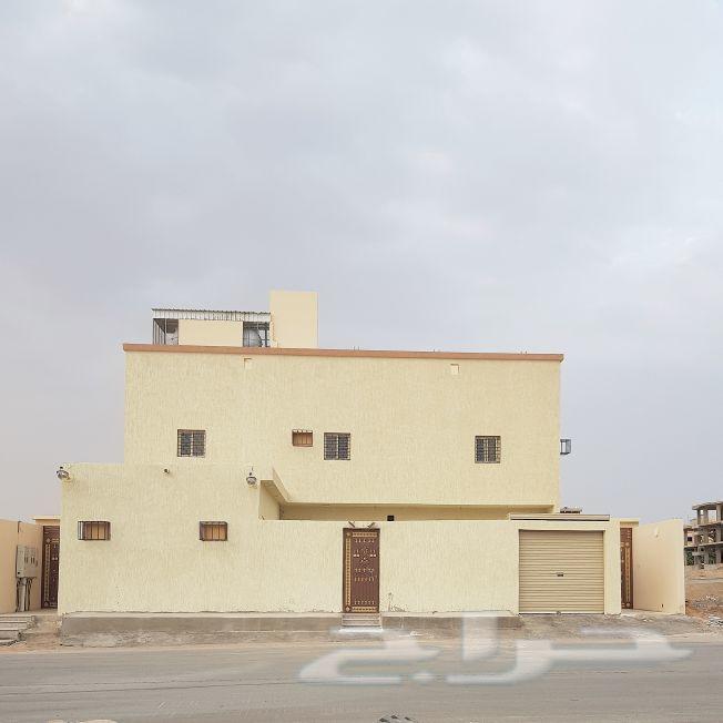للبيع عماره سكنيه 4 شقق جديدة بمليون و200 ألف