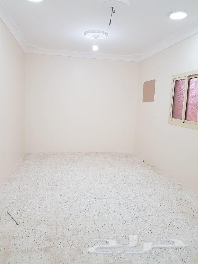 للبيع عماره سكنيه 4 شقق جديدة بمليون و200 ألف