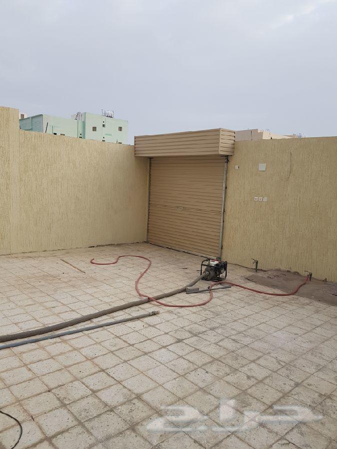 للبيع عماره سكنيه 4 شقق جديدة بمليون و200 ألف