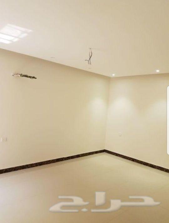 فيلا نظام شقق داخل حد الحرم بمخطط الرانوناء