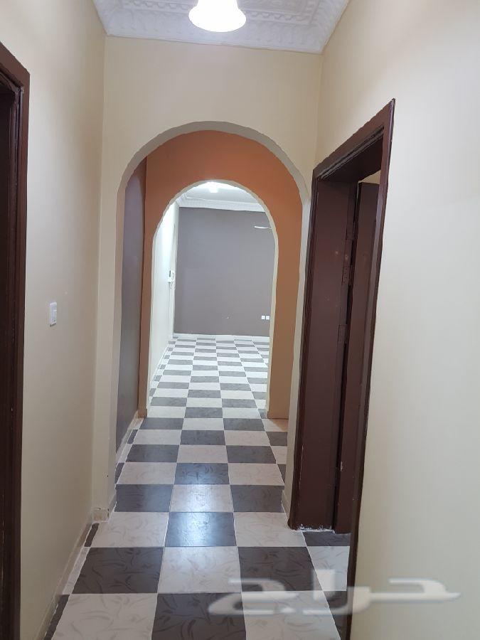 عماره سكنيه 5 شقق مساحتها 625متر بالملك فهد