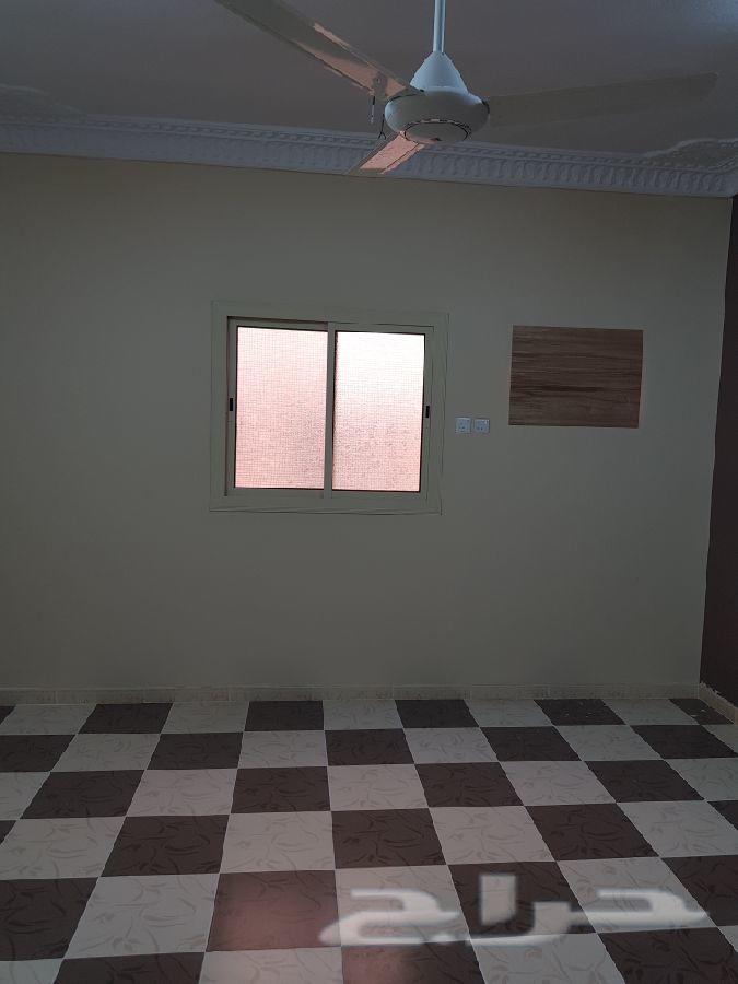 عماره سكنيه 5 شقق مساحتها 625متر بالملك فهد