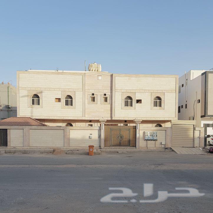 عماره سكنيه 5 شقق مساحتها 625متر بالملك فهد