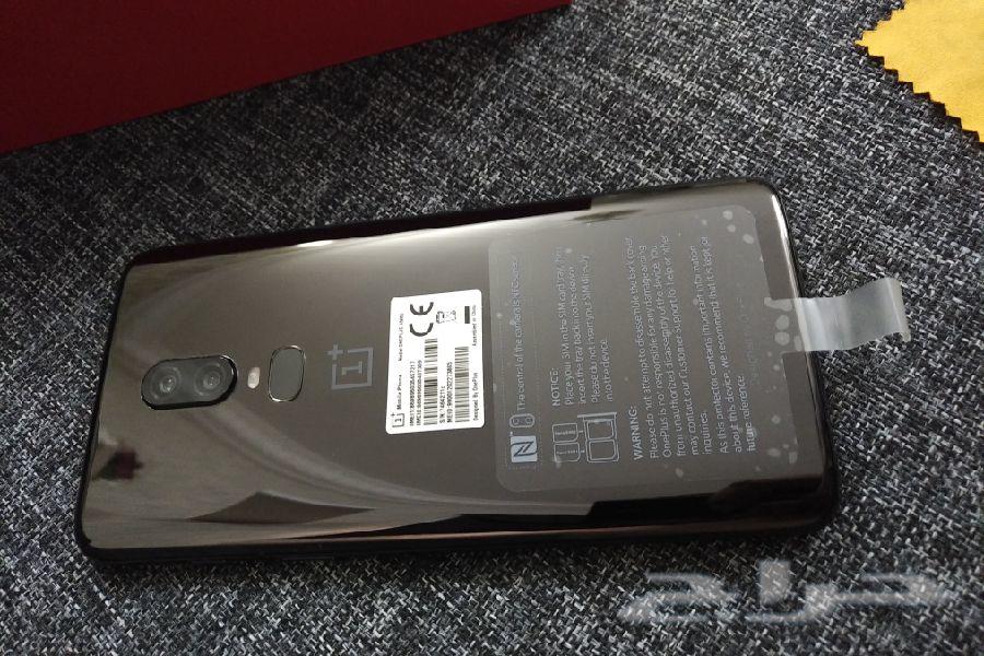 ون بلس 6 Oneplus اسود لامع 128 ضمان للبيع