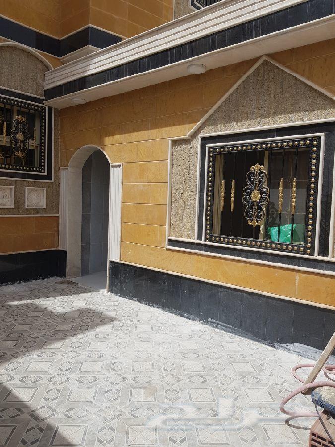 للبيع عماره فاخره تشطيب راقي بمخطط المحيسن