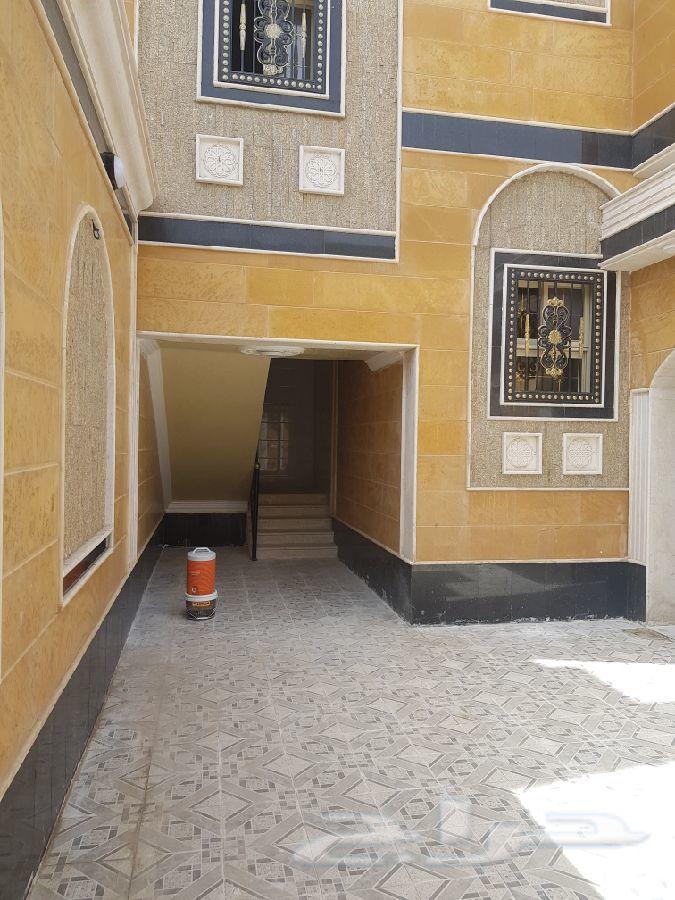 للبيع عماره فاخره تشطيب راقي بمخطط المحيسن