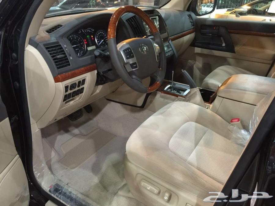 لاندكروزر 2015 GX-R اسود للتنازل
