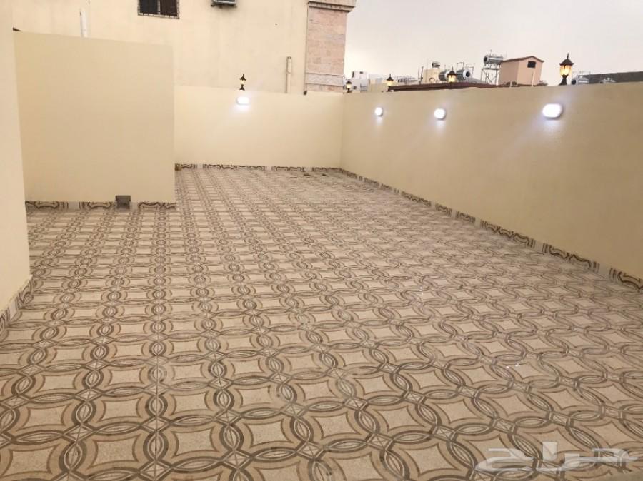 ملحق جديد خمس غرف بالقيم للبيع