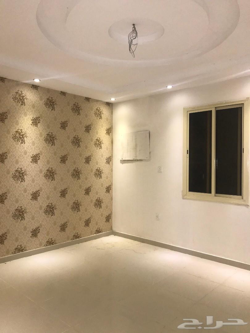 شقة ست غرف للبيع تشطيب ذوق 570 الف