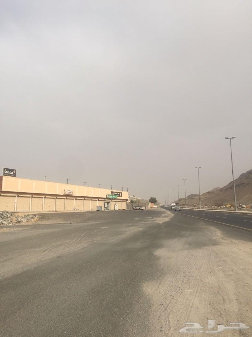 فرصه لا تعوض جميع المحلات للتقبيل والاستثمار