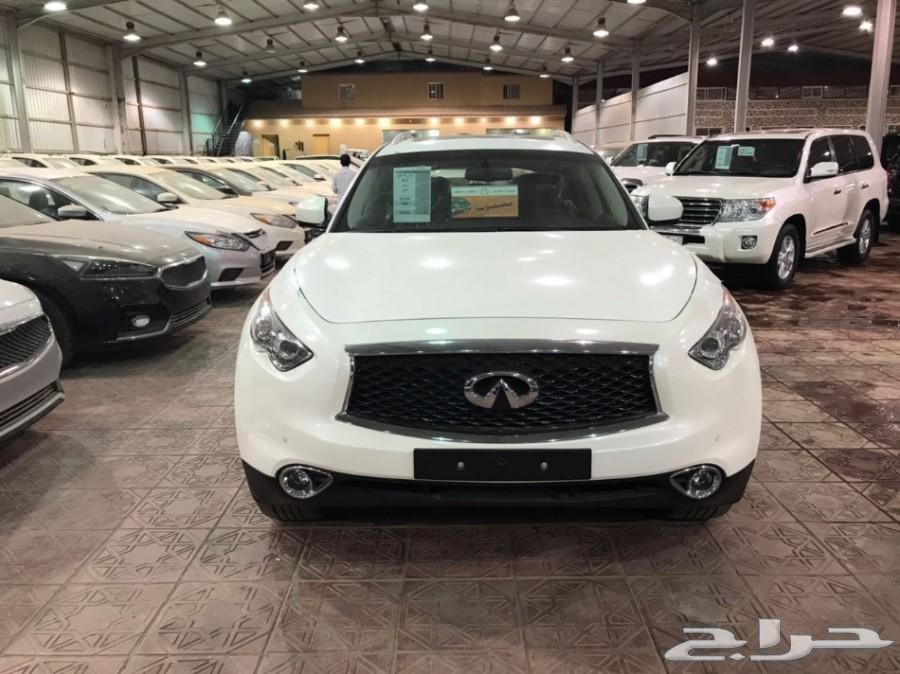 انفينتي QX 70موديل2017 ابيض شركة سما للسيارات