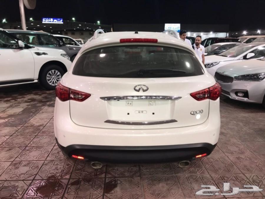 انفينتي QX 70موديل2017 ابيض شركة سما للسيارات
