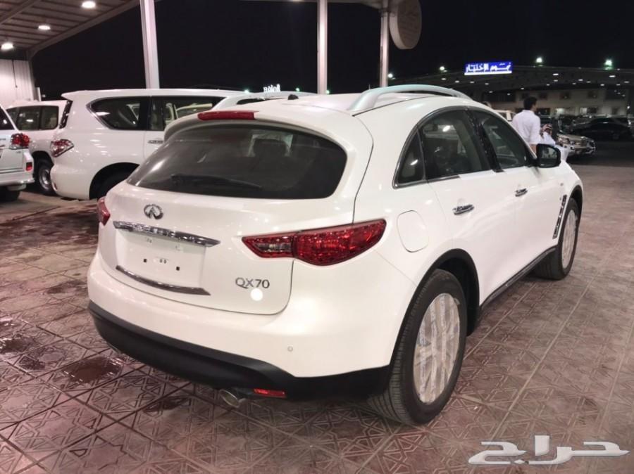 انفينتي QX 70موديل2017 ابيض شركة سما للسيارات
