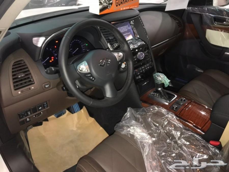 انفينتي QX 70موديل2017 ابيض شركة سما للسيارات