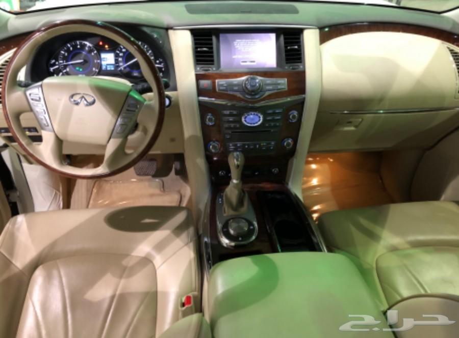انفينتي QX80 2016