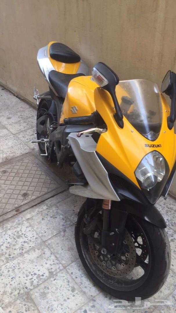 دباب سوزوكي 1000 موديل 2007 اصفر