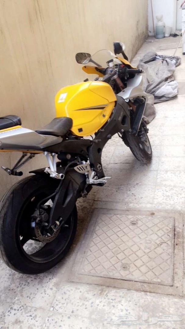 دباب سوزوكي 1000 موديل 2007 اصفر