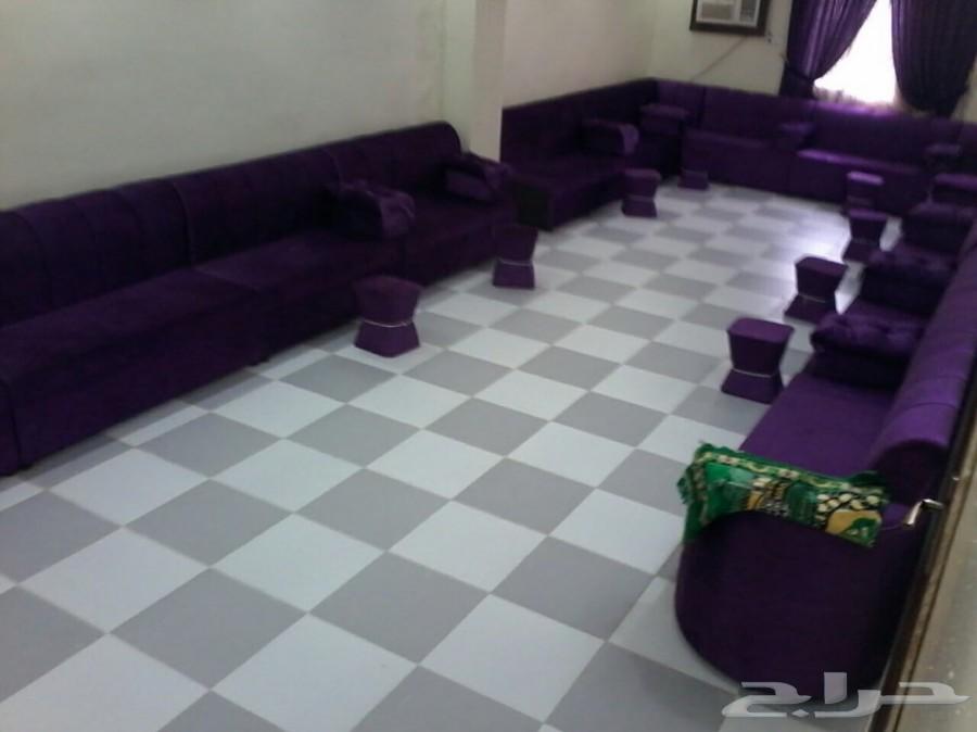 استراحة بالحرزات الشماليه كبيره وجميله مسبحين