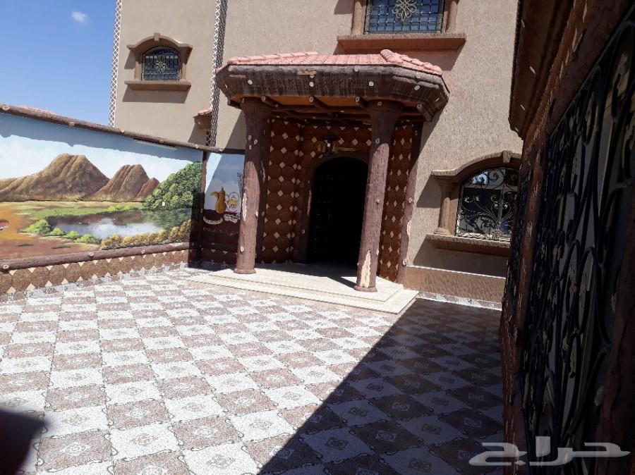 عمارة دور وشقتين بالوادي حره المربع الاول