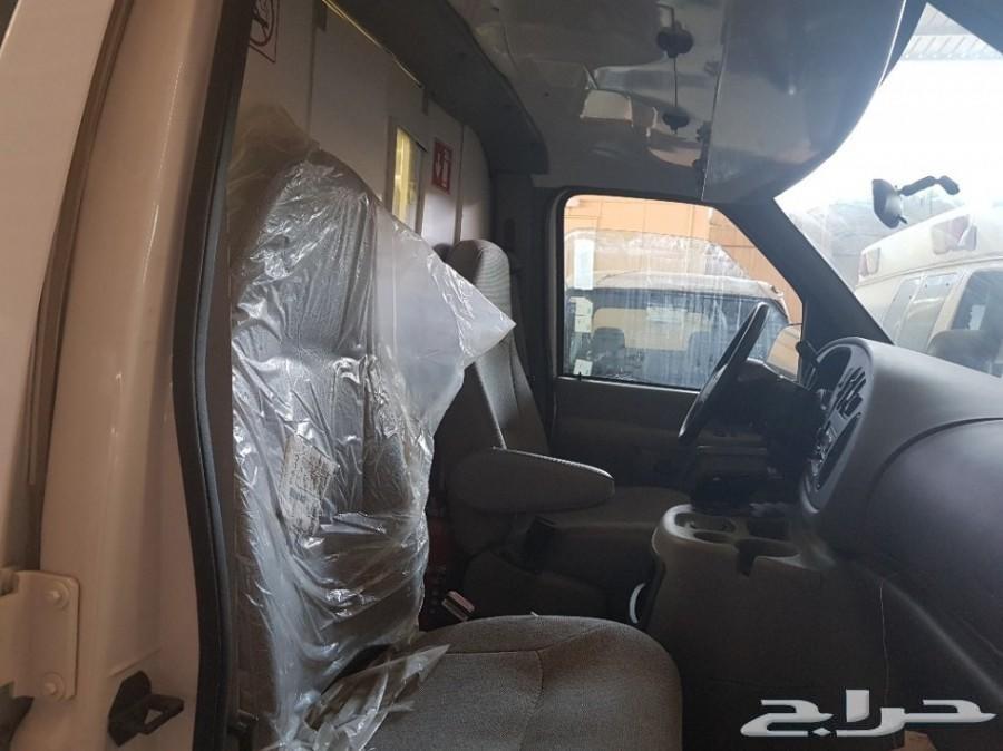 للبيع فورد فان أو إسعاف E350