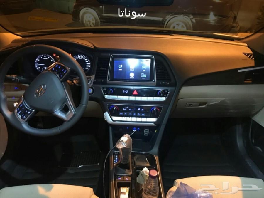 دعاسات وارضيات للسيارات فخمة