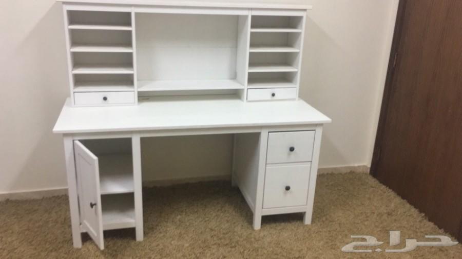 مكتب إيكيا مع رف علوي خشب صلب Hemnes