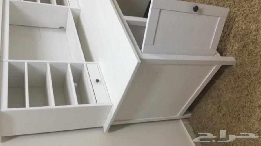 مكتب إيكيا مع رف علوي خشب صلب Hemnes
