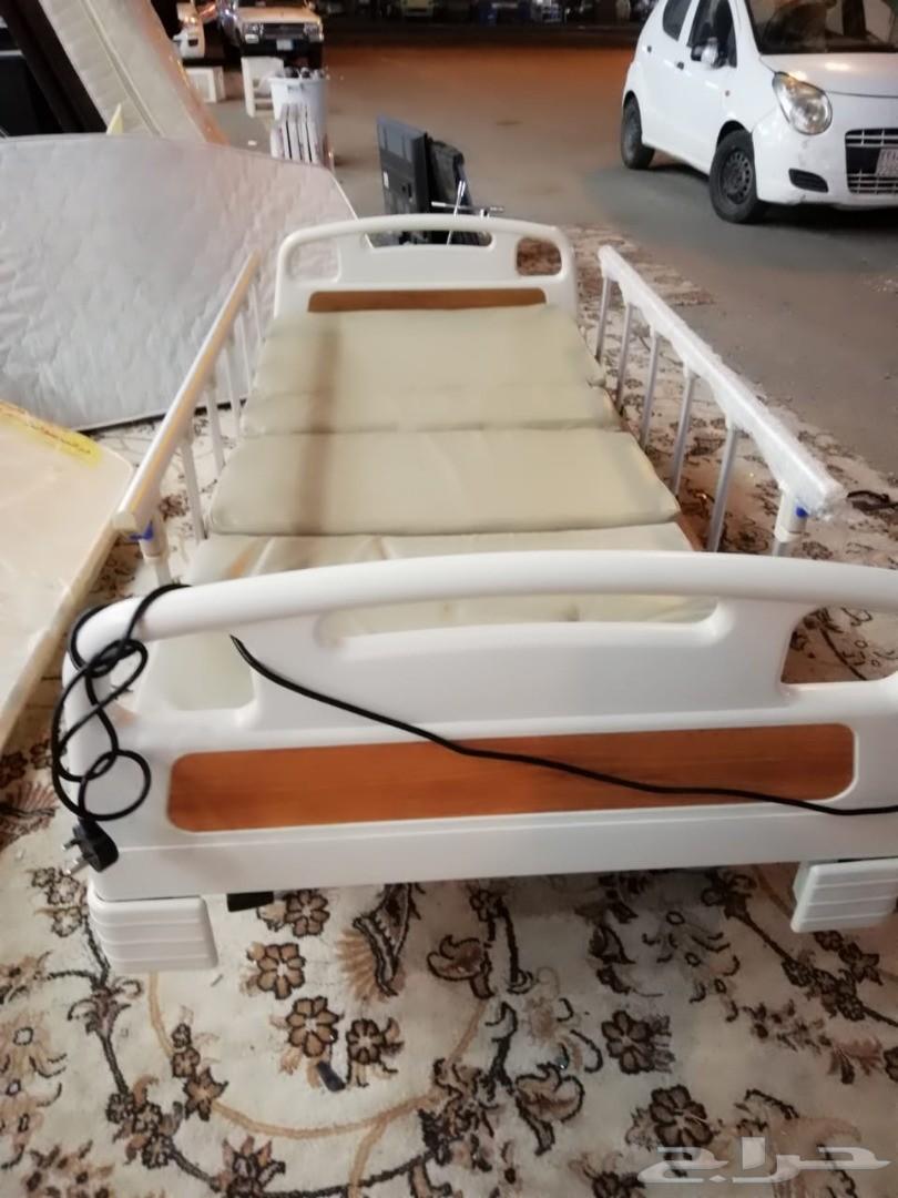 سرير طبي كهربائي 4حركات