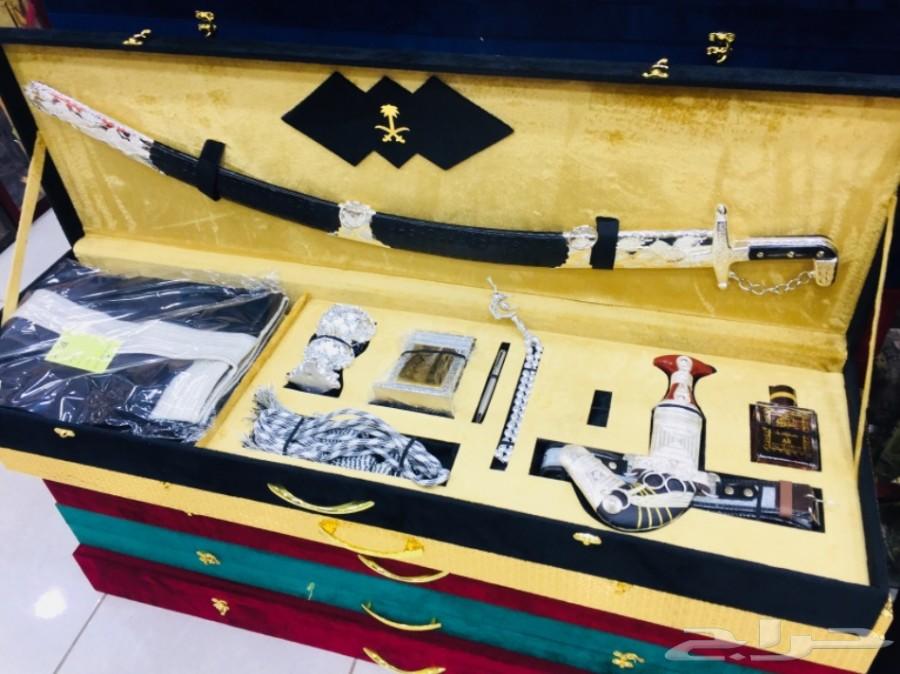 صندوق هدية سيف لكل المناسبات زواج حفلات تخرج