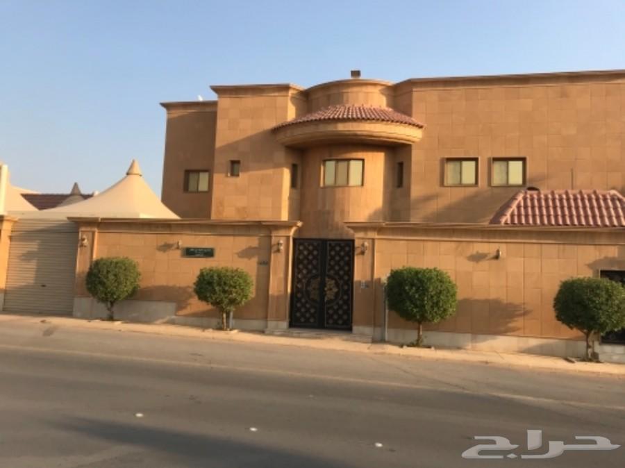 فله حي النخيل الغربي 750م للايجار