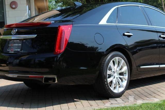 كاديلاك XTS موديل 2015 اعلان رقم 1037