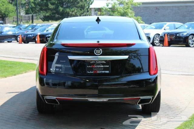 كاديلاك XTS موديل 2015 اعلان رقم 1037