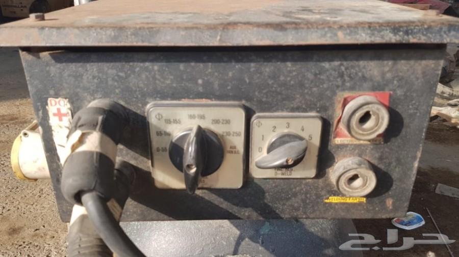 عدد 6 مكاين لحام تعمل بمولد كهرباء ديزل