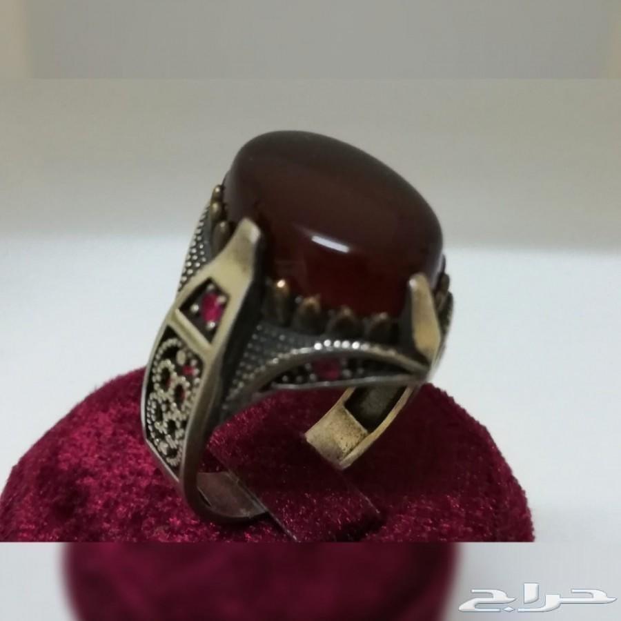 مزاد لمدة ساعه فقط ع خاتم عقيق كبدي