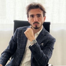 Ingrandire l'immagine: Filippo Di Meglio, chirurgo plastico Roma