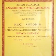 Ingrandire l'immagine: Antonio Maci, dentista Thiene