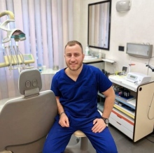 Ingrandire l'immagine: Alessandro Mazzali, dentista Roma