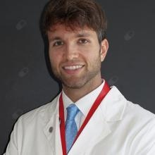 Ingrandire l'immagine: Luca Grassetti, chirurgo plastico Ancona