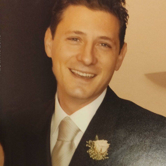 Dr. Michele Caputo, dentista, chirurgo Leggi le recensioni