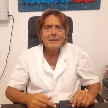 Ingrandire l'immagine: Patrizio Cardone, chirurgo plastico Bari