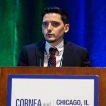 Ingrandire l'immagine: Matteo Posarelli, oculista Firenze