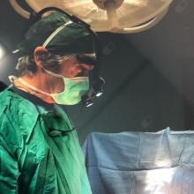 Ingrandire l'immagine: Giuseppe Capone, chirurgo plastico Napoli