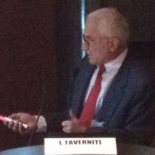 Ingrandire l'immagine: Luciano Taverniti, oculista Roma