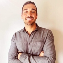 Ingrandire l'immagine: Luigi Cozzolino, fisioterapista Napoli