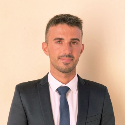 Dott. Alberto Morelli, oculista Leggi le recensioni MioDottore.it