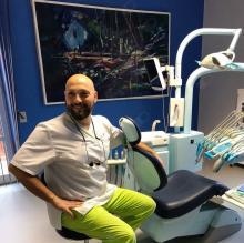 Ingrandire l'immagine: Mauro Conca, dentista Roma