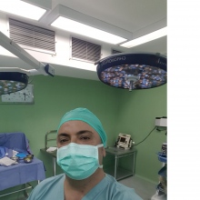 Ingrandire l'immagine: Antonio Calabrò, chirurgo plastico Villa San Giovanni