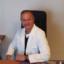 Ingrandire l'immagine: Massimo Furnari, neurochirurgo Catania