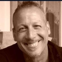 Ingrandire l'immagine: Franco Mattioni, podologo Torino